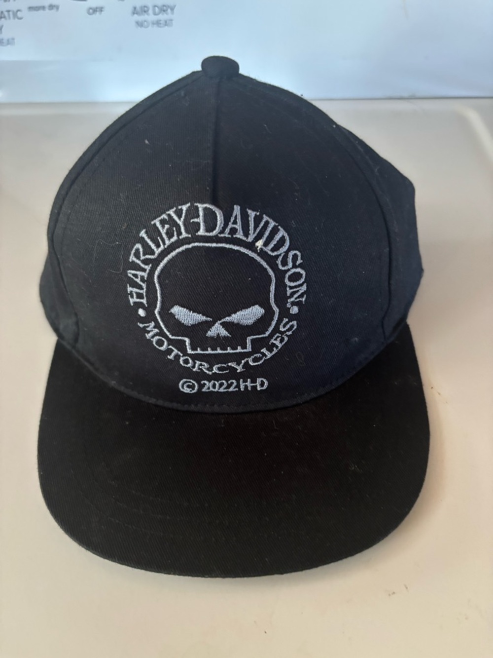 Harley-Davidson Black SnapBack Hat with White Skull Emblem Youth